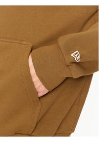 New Era Bluza League Essentials 60416437 Brązowy Regular Fit. Kolor: brązowy. Materiał: bawełna #3