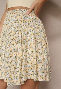 Renee - Beżowe Spódnico-Szorty High Waist w Kwiaty Sunevra. Okazja: na co dzień. Stan: podwyższony. Kolor: beżowy. Wzór: kwiaty. Sezon: lato. Styl: klasyczny, elegancki, casual #3