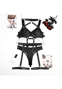Intica - Komplet bielizny z chokerem i łańcuszkami na romantyczne wieczory Charleen. Kolor: czarny. Materiał: materiał. Wzór: paski
