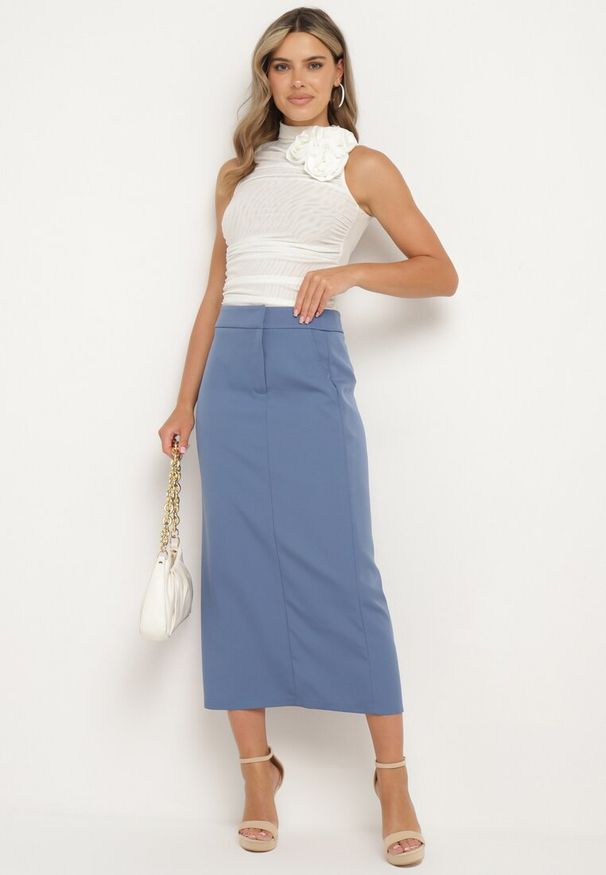 Born2be - Niebieska Spódnica o Trapezowym Kroju z Rozporkiem Zapinana na Zamek Błyskawiczny Tiamarue. Kolor: niebieski. Materiał: materiał. Wzór: aplikacja. Styl: klasyczny