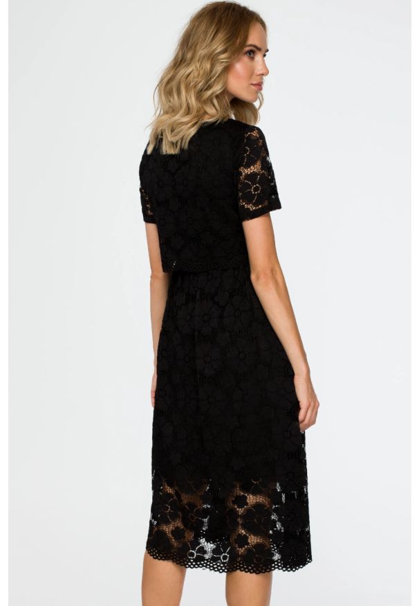 MOE - Sukienka wieczorowa dwuczęściowa koronkowa czarna. Okazja: na komunię, na ślub cywilny, na wesele, na imprezę. Kolor: czarny. Materiał: koronka. Wzór: gładki, koronka. Typ sukienki: dopasowane, rozkloszowane. Styl: wizytowy