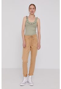 Pepe Jeans Spodnie Dash damskie kolor brązowy proste medium waist. Okazja: na co dzień. Kolor: brązowy. Materiał: tkanina. Styl: casual #4