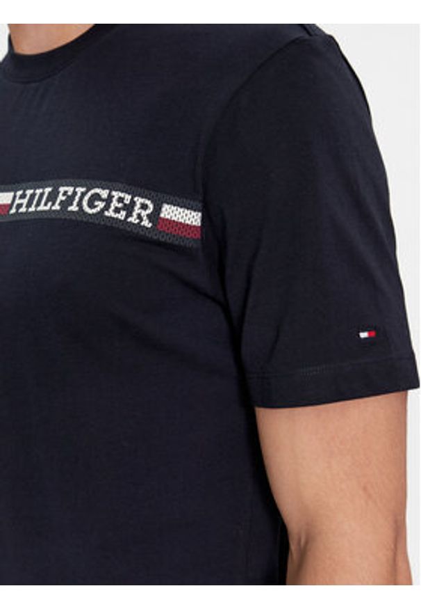 TOMMY HILFIGER - Tommy Hilfiger T-Shirt Monotype MW0MW33688 Granatowy Regular Fit. Kolor: niebieski. Materiał: bawełna