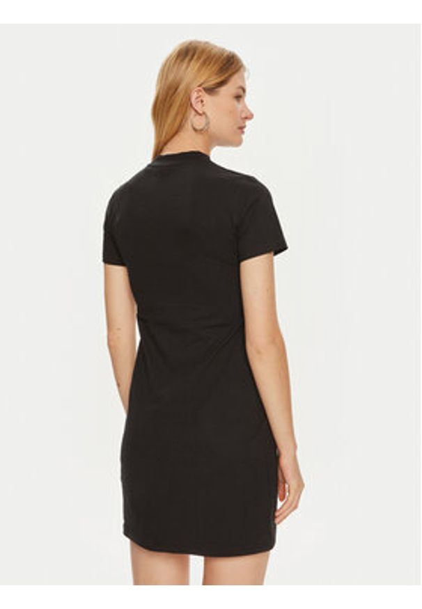 Guess Sukienka codzienna V4YK02 KCDH1 Czarny Regular Fit. Okazja: na co dzień. Kolor: czarny. Materiał: bawełna. Typ sukienki: proste. Styl: casual