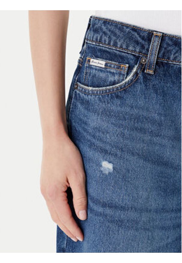 Guess Jeans Szorty jeansowe W5YD1D D5R22 Niebieski Regular Fit. Kolor: niebieski. Materiał: bawełna