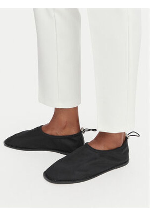 Calvin Klein Baleriny Stretch Ballerina Shoe Spac Mesh HW0HW03041 Czarny. Kolor: czarny. Materiał: materiał