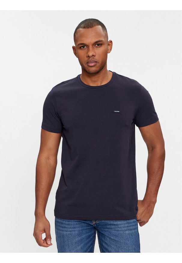 Calvin Klein T-Shirt K10K112724 Granatowy Slim Fit. Kolor: niebieski. Materiał: bawełna