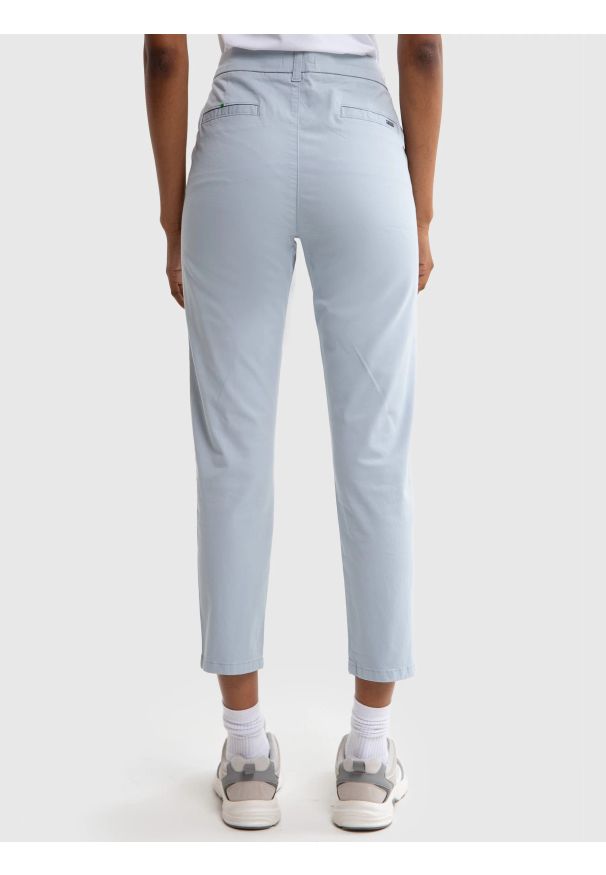 Big-Star - Spodnie damskie chinosy slim niebieskie Riana 400. Okazja: na co dzień. Kolor: niebieski. Materiał: materiał, skóra, bawełna. Styl: elegancki, casual, klasyczny