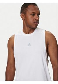Adidas - adidas Koszulka techniczna Designed for Training IS3709 Biały Regular Fit. Kolor: biały. Materiał: syntetyk