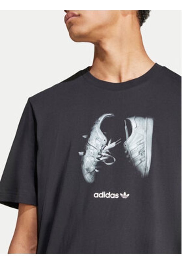 Adidas - adidas T-Shirt Supply Street IY3431 Czarny Regular Fit. Kolor: czarny. Materiał: bawełna. Styl: street