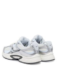 Nike Sneakersy V5 RNR HQ7901 Szary. Kolor: szary. Materiał: mesh, materiał #5