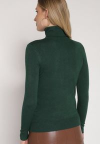 Born2be - Ciemnozielony Klasyczny Golf z Bawełną Reilisea. Okazja: na co dzień. Typ kołnierza: golf. Kolor: zielony. Materiał: bawełna. Styl: klasyczny #2