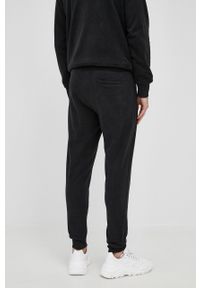 Polo Ralph Lauren Spodnie męskie kolor czarny. Kolor: czarny. Materiał: dzianina, poliester