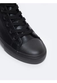 Big-Star - Trampki męskie wysokie ze skóry ekologicznej czarne MM174012 906. Kolor: czarny. Materiał: skóra ekologiczna. Szerokość cholewki: normalna #2