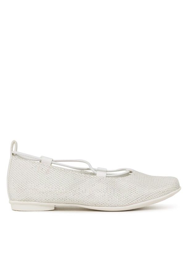 Baleriny Primigi. Kolor: biały