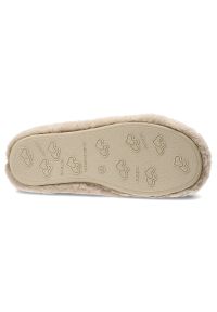 Beżowe Kapcie Macarena Domowe Eleganckie Obuwie Damskie. Okazja: do domu. Zapięcie: klamry. Kolor: beżowy. Materiał: materiał. Styl: elegancki #3