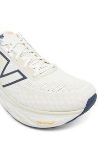 New Balance Buty do biegania 1080 M1080C14 Beżowy. Kolor: beżowy. Materiał: materiał