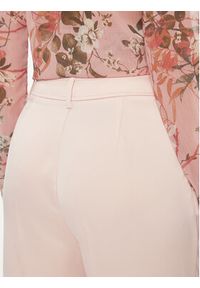 Guess Spodnie materiałowe W4GB23 WDEE2 Różowy Regular Fit. Kolor: różowy. Materiał: syntetyk #3
