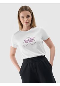 4f - T-shirt slim z nadrukiem damski - biały. Okazja: na co dzień. Kolor: biały. Materiał: jersey, dzianina, bawełna. Wzór: nadruk. Styl: casual, klasyczny, sportowy