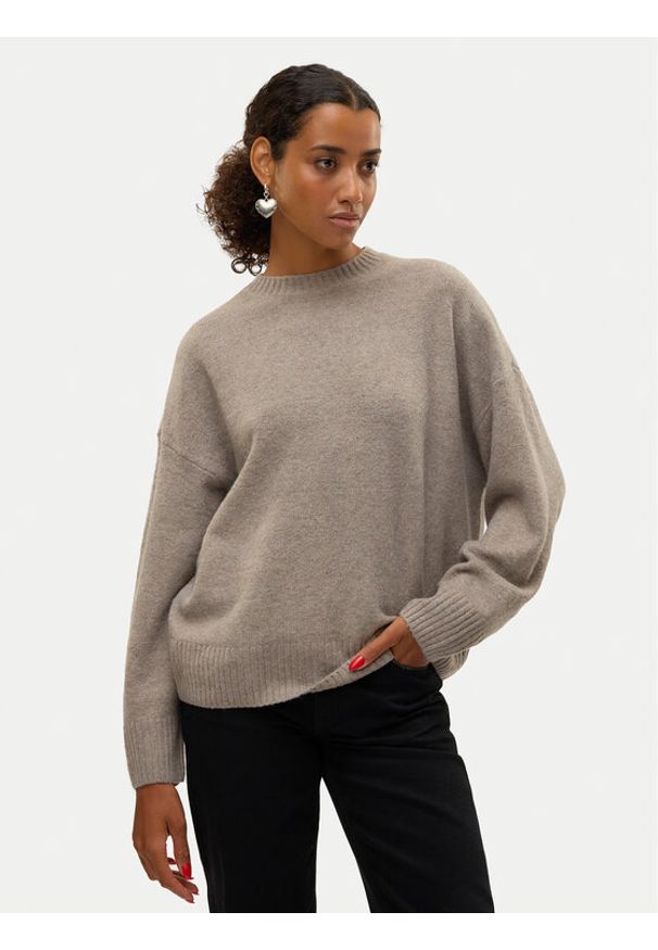 Vero Moda Sweter Boom 10320463 Szary Loose Fit. Kolor: szary. Materiał: syntetyk