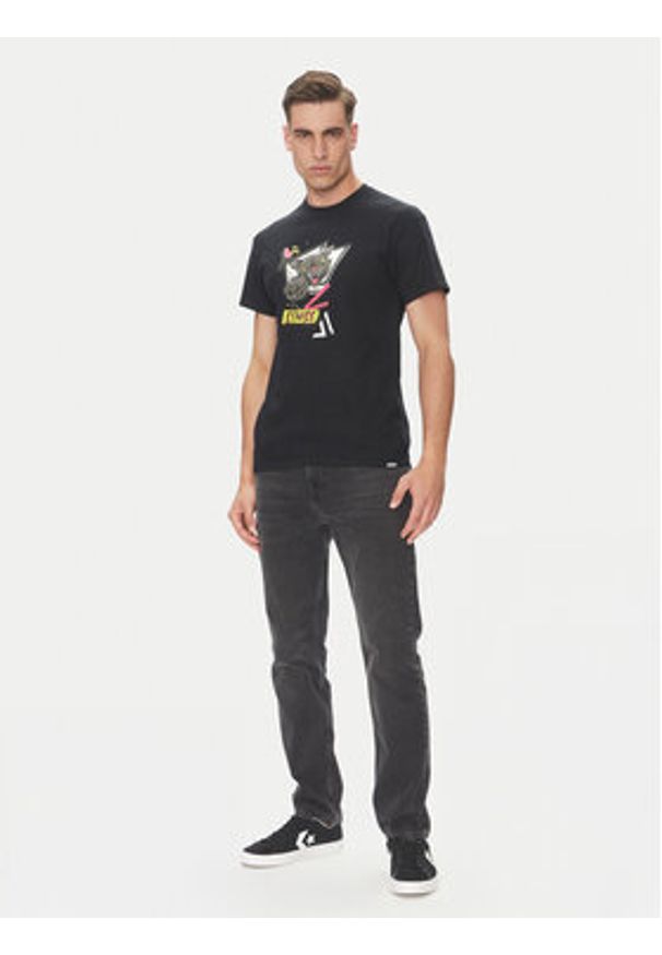 Etnies T-Shirt Puma 4130004126 Czarny Regular Fit. Kolor: czarny. Materiał: bawełna