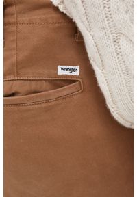 Wrangler Spodnie męskie kolor brązowy w fasonie chinos. Kolor: brązowy. Materiał: tkanina #4