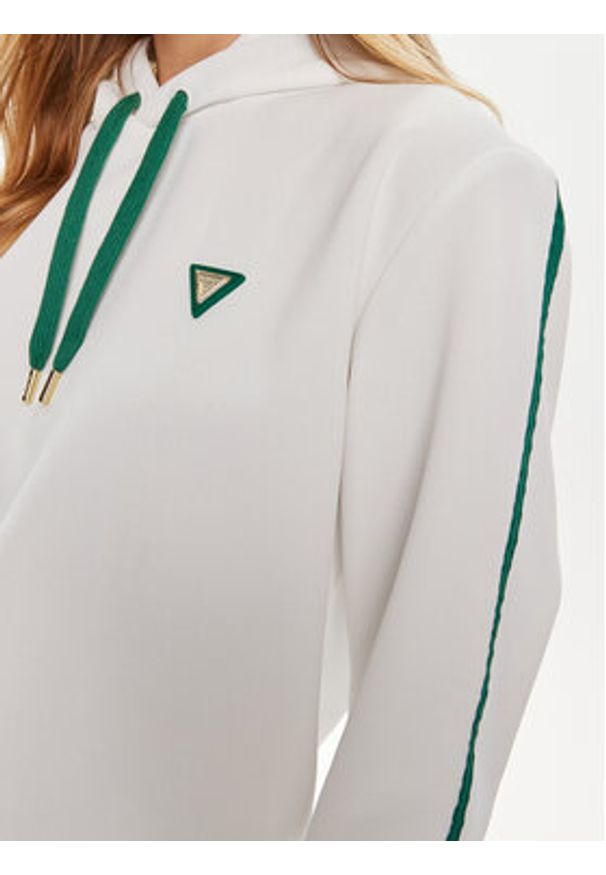 Guess Bluza V4GQ01 KBFB2 Zielony Regular Fit. Kolor: zielony. Materiał: syntetyk