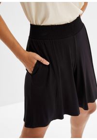 bonprix - Bermudy z dżerseju z wygodnym pasem. Kolor: czarny. Materiał: jersey. Sezon: lato