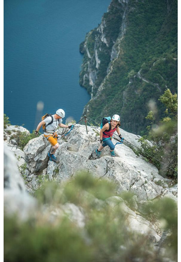 SIMOND - Rybaczki wspinaczkowe damskie Simond Vertika. Kolor: szary, niebieski, wielokolorowy. Materiał: poliester, bawełna, materiał, elastan. Sport: turystyka piesza, wspinaczka
