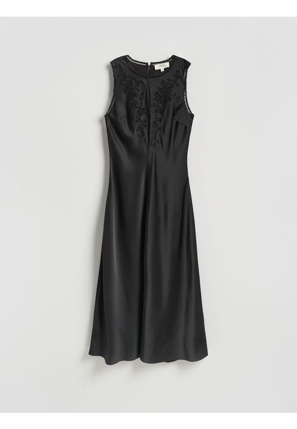 Reserved - Sukienka midi z ażurowymi wstawkami - ciemnobrązowy. Kolor: brązowy. Materiał: wiskoza, tkanina. Wzór: ażurowy. Długość: midi