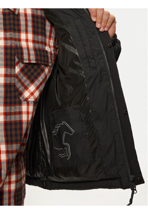 Mustang Kurtka zimowa Oakfield 1015607 Czarny Regular Fit. Kolor: czarny. Materiał: syntetyk. Sezon: zima