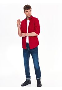 TOP SECRET - Koszula męska z nadrukiem o kroju slim. Okazja: na co dzień. Kolor: czerwony. Materiał: jeans, bawełna. Długość rękawa: krótki rękaw. Długość: długie. Wzór: nadruk. Sezon: zima, jesień. Styl: casual #7