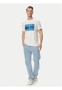 Tommy Jeans T-Shirt Photo Flag DM0DM23191 Biały Regular Fit. Kolor: biały. Materiał: bawełna #5