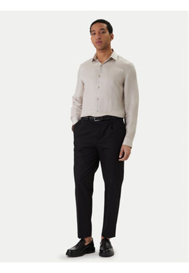 Calvin Klein Koszula LV019EU121 Beżowy Regular Fit. Kolor: beżowy. Materiał: len