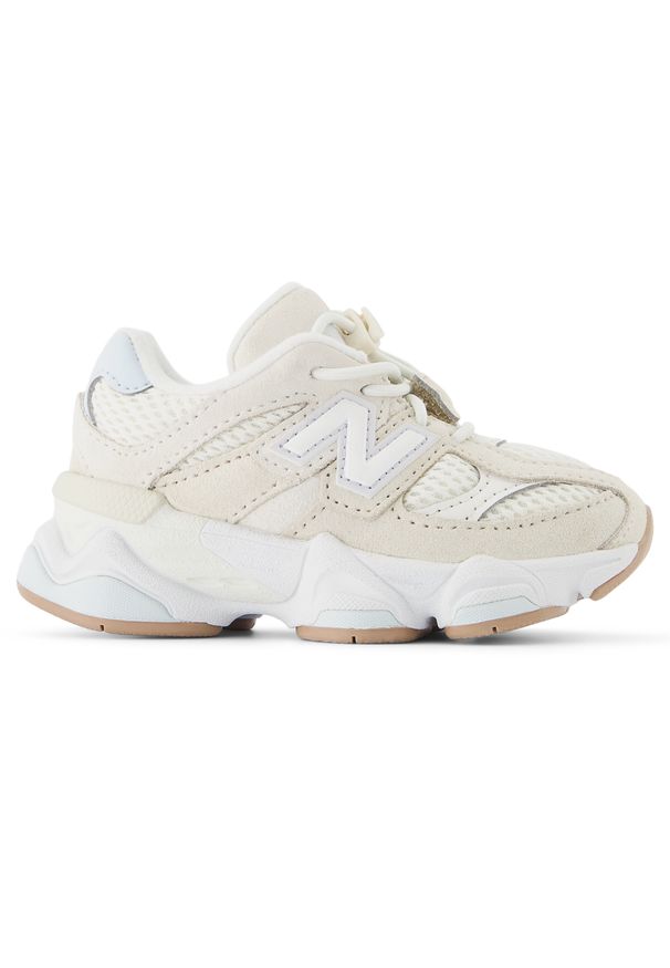 Buty niemowlęce New Balance IV9060AA – beżowe. Okazja: na co dzień. Kolor: beżowy. Materiał: materiał, guma, syntetyk. Szerokość cholewki: normalna. Sport: turystyka piesza