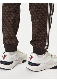 Guess Spodnie dresowe Z5BB19 K2042 Czarny Regular Fit. Kolor: czarny. Materiał: syntetyk #5