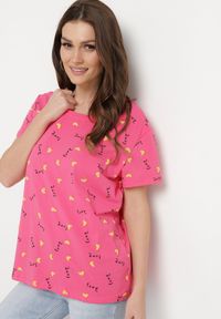 Born2be - Ciemnoróżowy Bawełniany T-shirt w Drobny Print Asdara. Okazja: na co dzień. Kolor: różowy. Materiał: bawełna. Wzór: nadruk. Styl: casual, elegancki #5