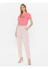 Guess T-Shirt Triangle W3GI61 K6YW1 Różowy Slim Fit. Kolor: różowy. Materiał: bawełna