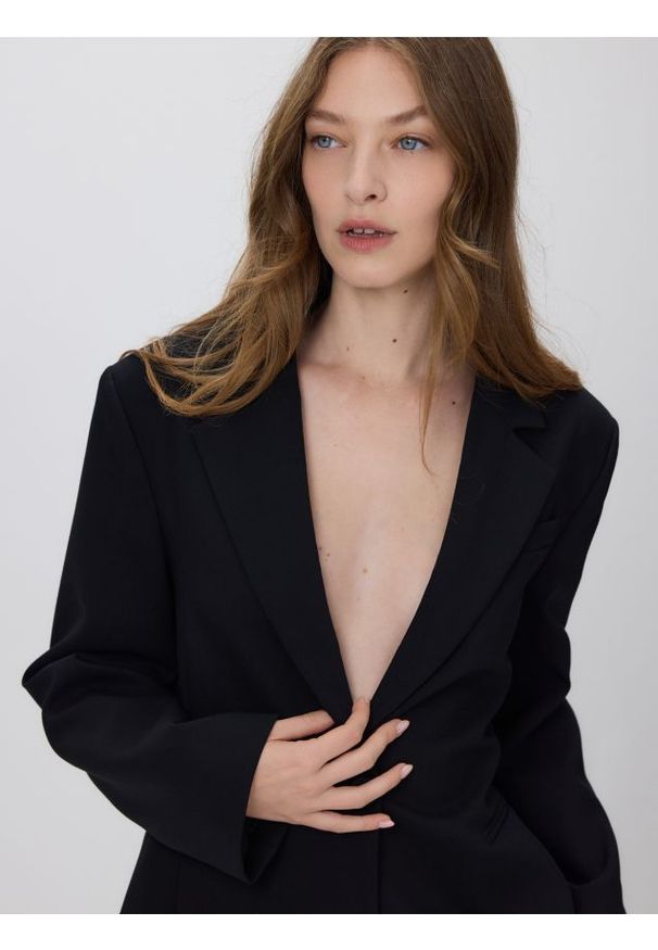 Reserved - Jednorzędowa marynarka - czarny. Kolor: czarny. Materiał: tkanina, wiskoza. Wzór: gładki