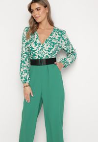 Born2be - Zielono-Biały Kombinezon z Paskiem Góra w Print i Trójkątny Dekolt Hamiora. Kolor: zielony. Wzór: nadruk #6