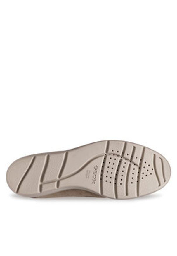 Geox Półbuty D Ilde D46RAB 0222N C6029 Beżowy. Kolor: beżowy. Materiał: skóra