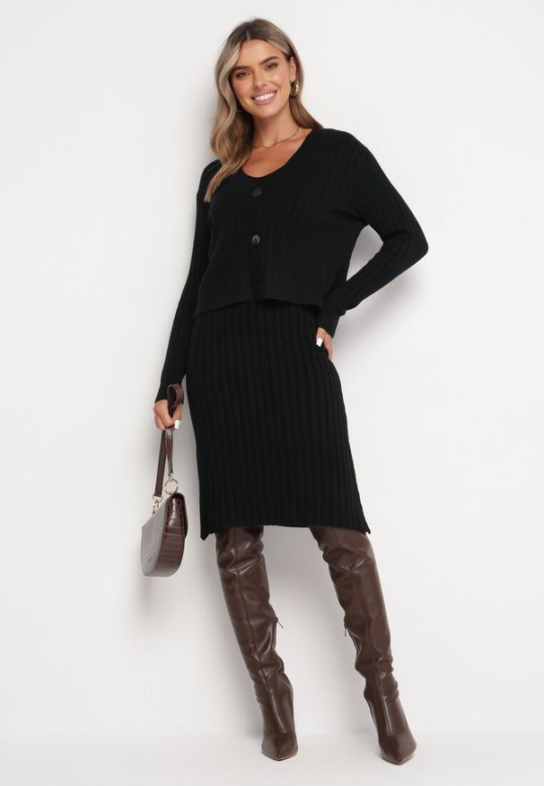 Born2be - Czarny Komplet z Prążkowanej Dzianiny z Kardiganem i Sukienką Elarisa. Kolor: czarny. Materiał: dzianina, prążkowany