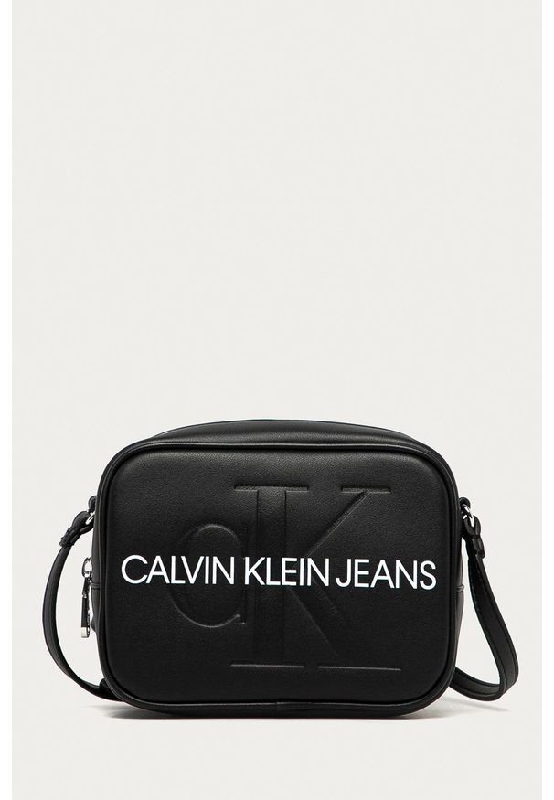 Calvin Klein Jeans - Torebka. Kolor: czarny. Rodzaj torebki: na ramię