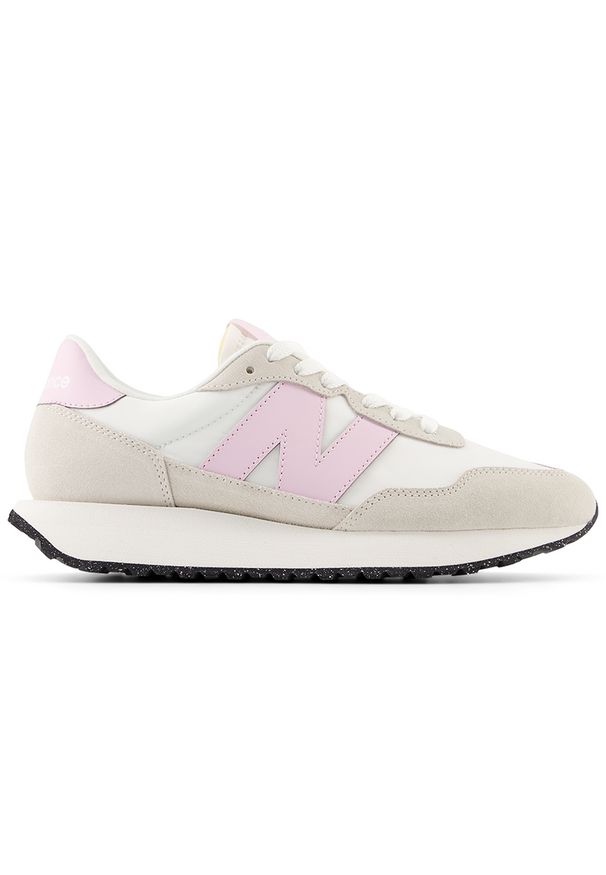 Buty damskie New Balance WS237CH – beżowe. Kolor: beżowy. Materiał: syntetyk, materiał, dresówka, zamsz, skóra. Szerokość cholewki: normalna