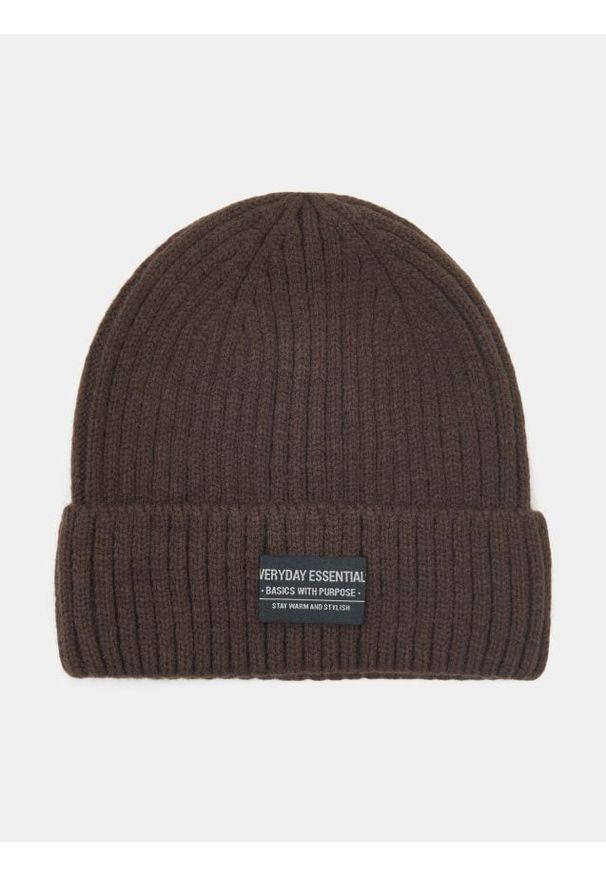 Sinsay - Prążkowana czapka beanie - brązowy. Kolor: brązowy. Materiał: prążkowany