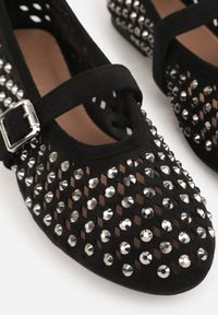 Renee - Czarne Balerinki w Stylu Mary Jane z Cyrkoniami i Ażurową Cholewką Lyphenne. Kolor: czarny. Materiał: satyna, jeans. Szerokość cholewki: normalna. Wzór: ażurowy. Styl: glamour, klasyczny #8