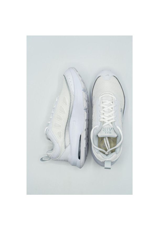 Buty do chodzenia damskie Nike Air Max AP. Okazja: na co dzień. Zapięcie: sznurówki. Kolor: biały, żółty, wielokolorowy. Materiał: tkanina, materiał. Szerokość cholewki: normalna. Model: Nike Air Max. Sport: turystyka piesza