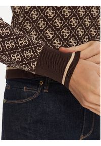 Guess Sweter Lise W4BR21 Z37K0 Brązowy Slim Fit. Kolor: brązowy. Materiał: wiskoza, syntetyk