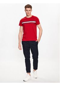 TOMMY HILFIGER - Tommy Hilfiger T-Shirt Monotype Chest Stripe MW0MW32119 Czerwony Slim Fit. Kolor: czerwony. Materiał: bawełna #2