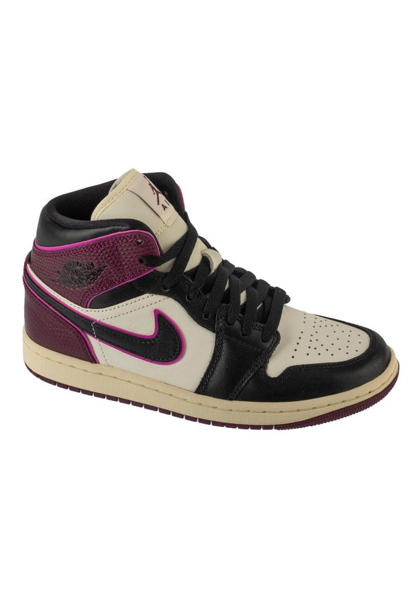 Jordan - Buty sportowe Sneakersy damskie, Air 1 Mid SE. Kolor: czerwony. Sport: turystyka piesza